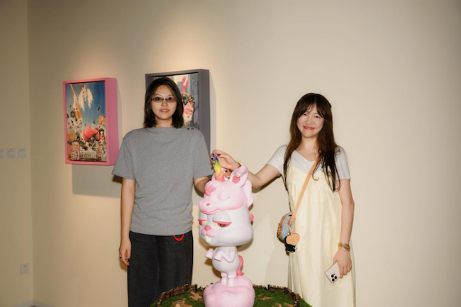 “兔拽拽星河漫游”萌趣互动探索展在京开幕