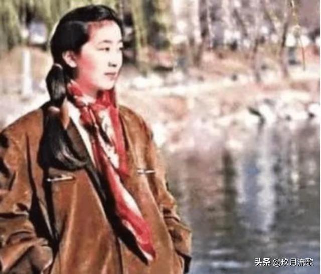 北大夫妻裸辞追寻“桃花源”,花光350万积蓄,现在过得怎样?