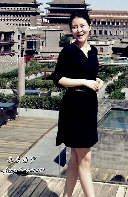 黄宏女儿近照曝光，端庄大方气质好