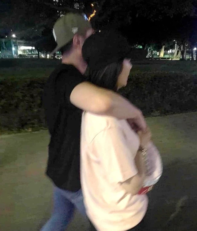霍建华林心如女儿“小海豚”真名被曝光 网友：好接地气
