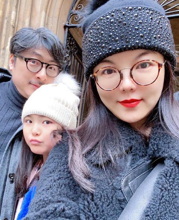 【最新】王岳伦与女子举止亲密照曝光 当晚究竟发生了什么?