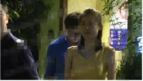 辣眼睛!王岳伦就与女子举止亲密道歉 李湘为何选择沉默?
