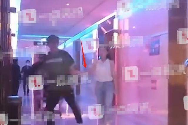 【吃瓜】李湘王岳伦名下公司已注销?王岳伦背着李湘偷吃,不是第一次被抓包了