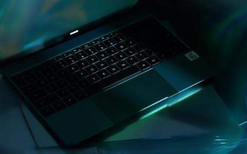 华为MateBook X正式发布:全面屏极致轻薄的变革