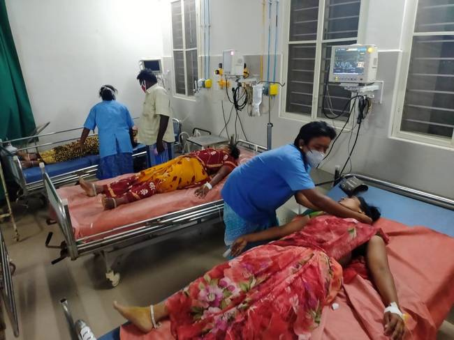 印度安德拉邦一乳品厂氨气泄露 12人送医