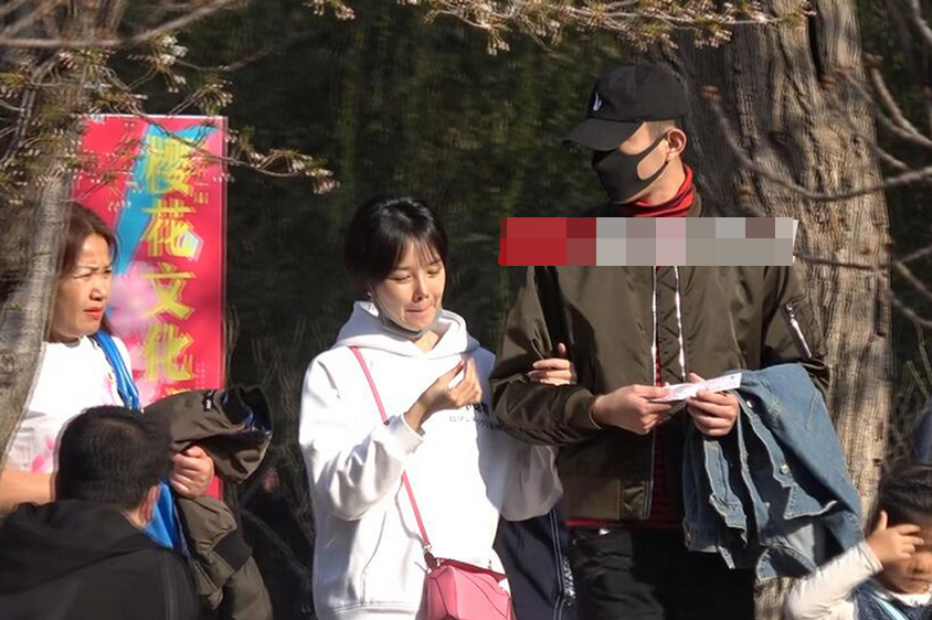 【吃瓜围观】于小彤陈小纭宣布分手上热搜 相差五岁姐弟恋为何只维持了一年半？