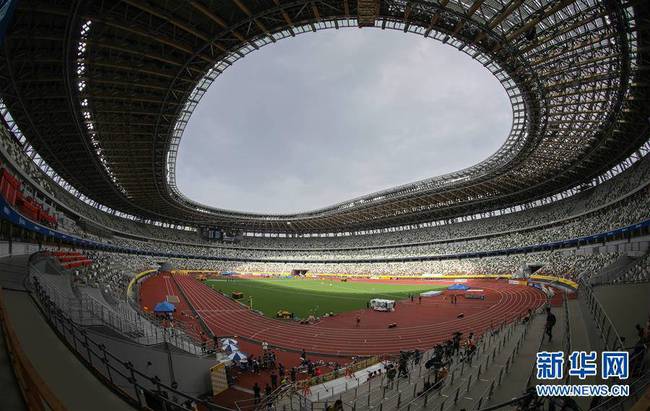 这是8月23日拍摄的日本新国立竞技场内景。 新华社记者杜潇逸摄