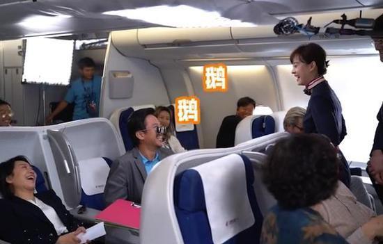 在线上演秒怂!邓超求生欲为零直言孙俪脸上肉多,惹娘娘白眼怪其太诚实