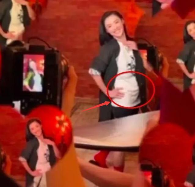 纳尼？张柏芝小腹凸起被疑怀四胎是怎么回事？究竟什么情况？