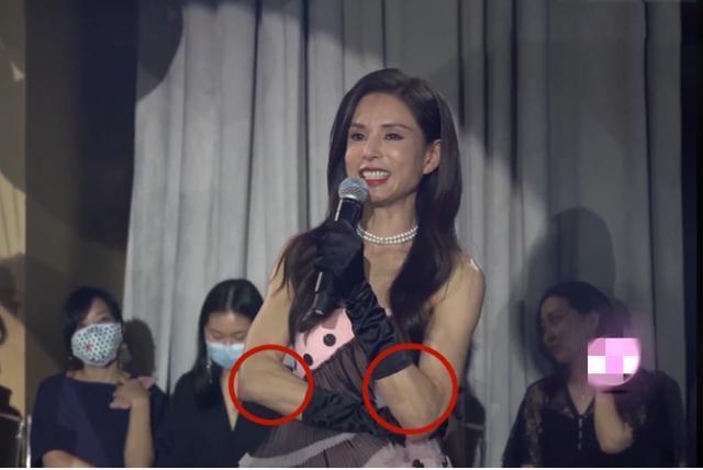 54岁李若彤现身商演,被曝一场捞金35万