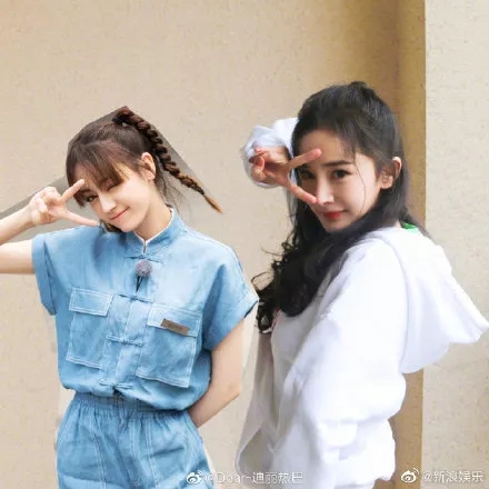 好闺蜜!迪丽热巴为杨幂庆生什么情况?终于真相了,原来是这样!