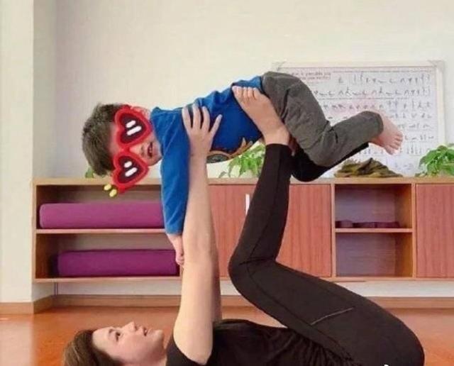 陈妍希送儿子上学上热搜什么情况?终于真相了,原来是这样!