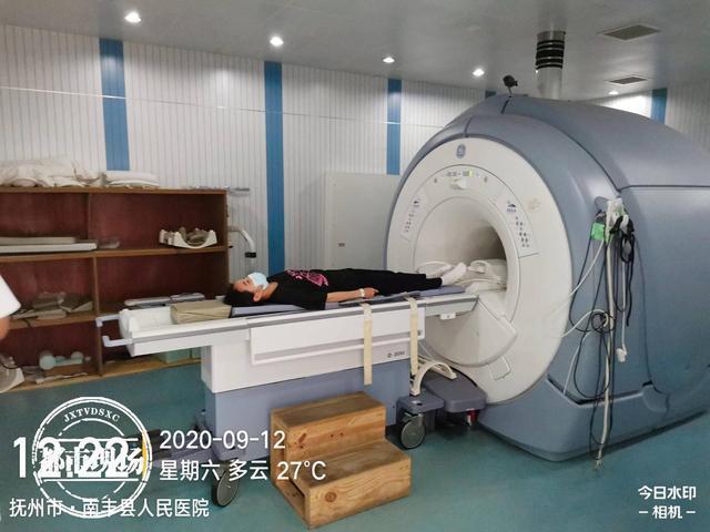 真相到底是什么?15岁女生被罚200个深蹲后肌溶解详情始末