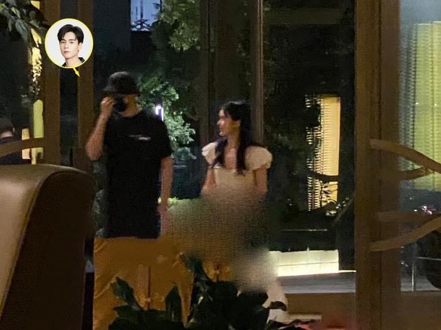 因戏生情?胡一天赵樱子疑被曝恋情 深夜同回酒店