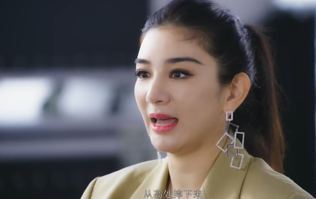 前夫入狱一年黄奕自曝曾七年不敢出门,婚姻失败两次坦言看人不准