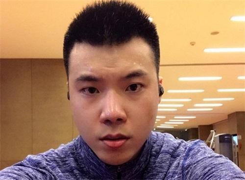 前夫入狱一年黄奕自曝曾七年不敢出门,婚姻失败两次坦言看人不准