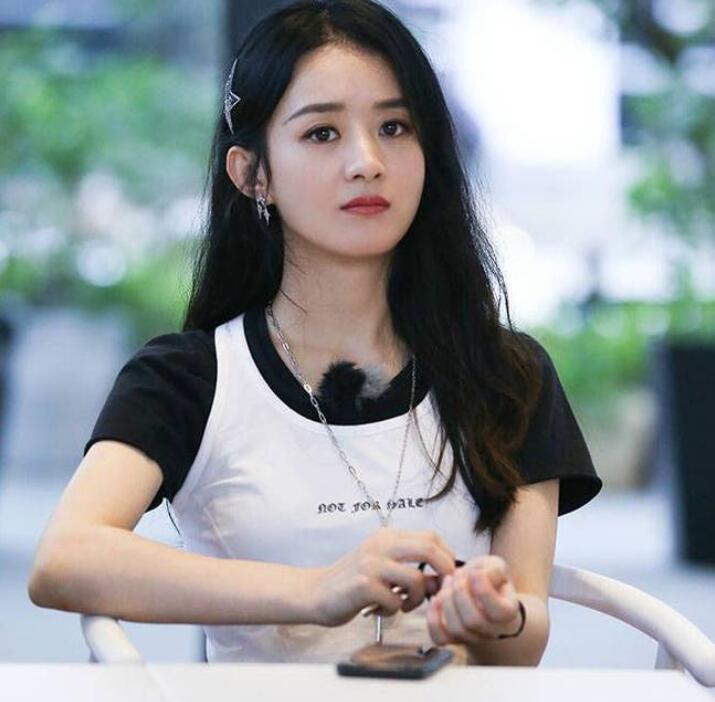 【暖心厨娘】赵丽颖切肉切到手抖 《中餐厅4》武汉营业中……