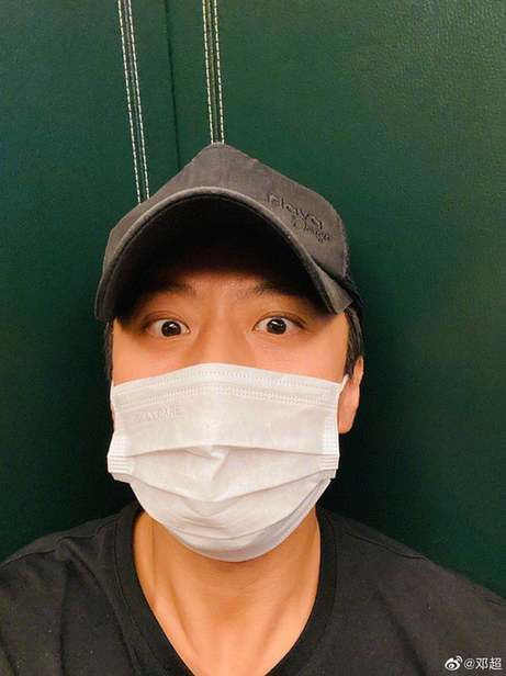 孙俪爆家庭趣事 邓超向儿子撒娇想少出差被嫌弃