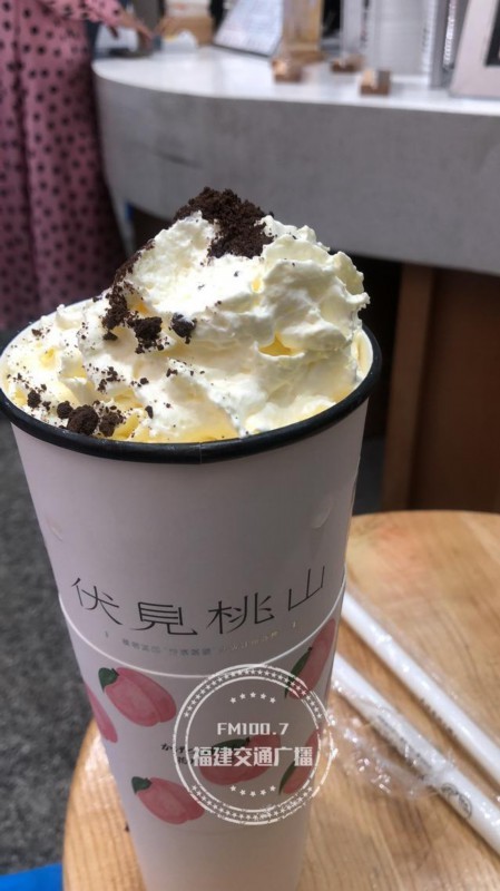大杯子里再套小杯,福州陈女士直呼买网红奶茶被套路