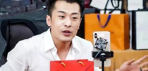 李佳琦回应直播带货新规 辛巴就燕窝事件道歉:退一赔三