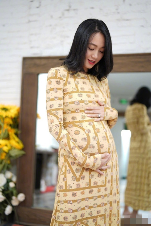 朱丹宣布二胎出生!分享母乳喂养经验,自曝产后一周奶水充足