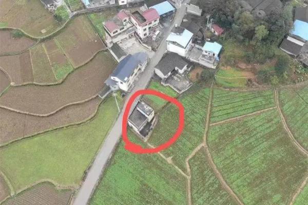 东莞一水库惊现“水鬼”？不见贼人踪迹 真相来了