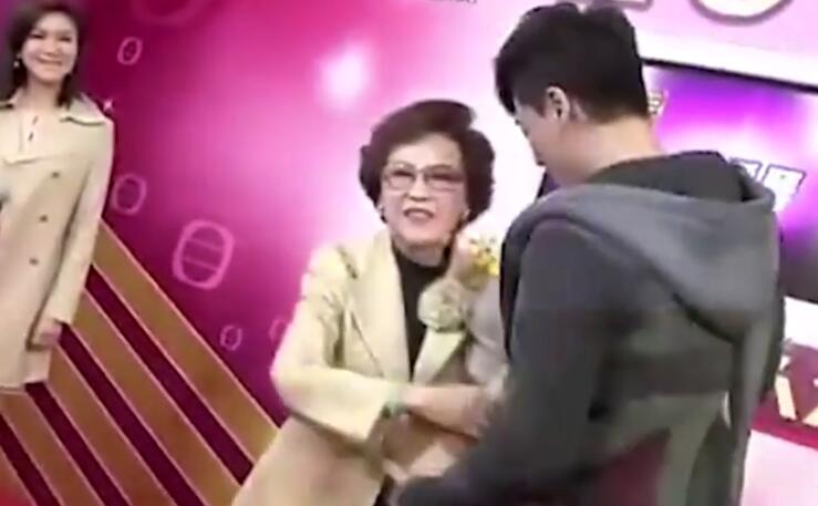 泪目！TVB老戏骨李香琴去世，饰演的灭绝师太成永恒经典