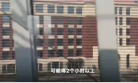 一步到“胃”！西安一地铁可直达高校食堂 干饭人专用地铁线