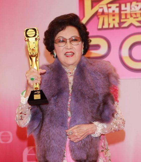 香港演员李香琴离世 死因曝光：竟被米糊噎住