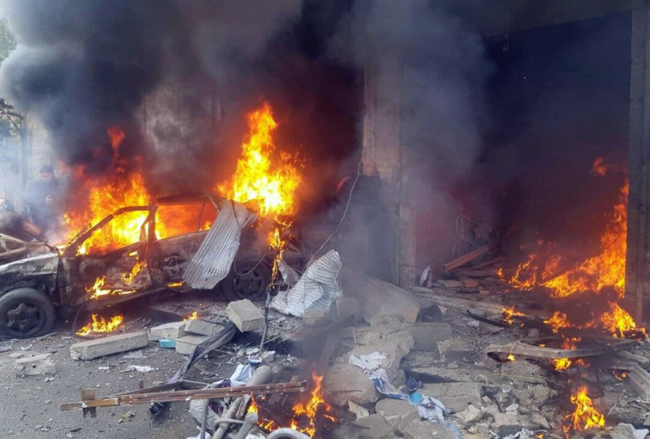 △图为阿发生阿扎兹市市区的汽车炸弹袭击 图片来自于叙利亚国家通讯社
