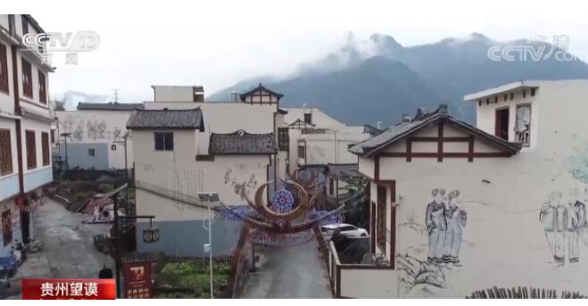 告别贫困 贵州望谟布依族群众打糍粑 跳糠包 “布依说唱”贺新年