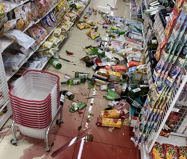日本强震 震动福岛百万吨核污水