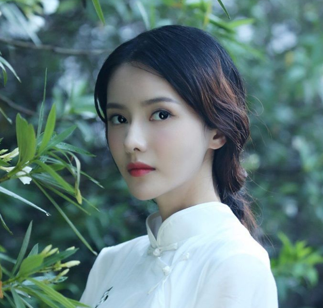 回顾这则深夜瓜的时间线！张芷溪曝金瀚出轨后又称误会
