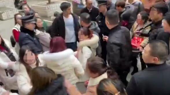 后续来了！“内衣不合身迎亲遭拒”双方已离婚