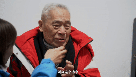 最美的约定!99岁天文学泰斗陪援鄂护士看樱花