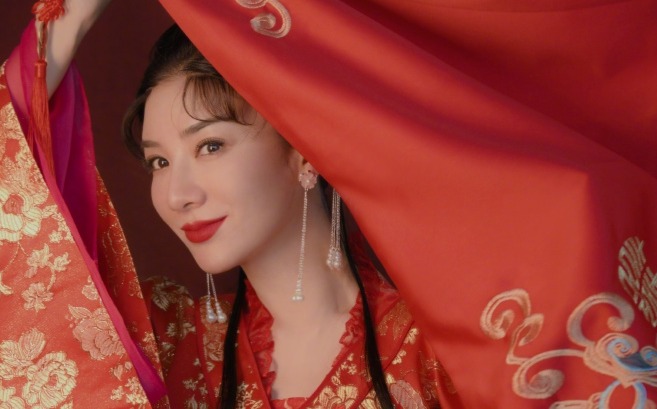 爷青回！时隔21年黄奕再扮《上错花轿嫁对郎》中“李玉湖”