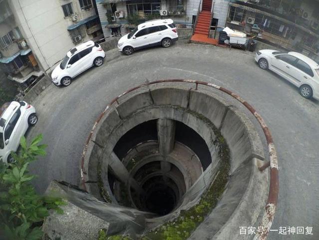 重庆现大波浪公路 开车如坐过山车 这座8D城市,真是太神奇了!