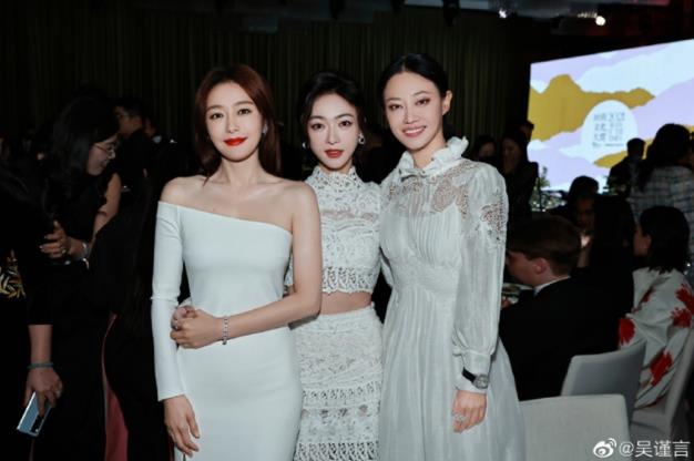 《延禧攻略》回忆杀！吴谨言晒与谭卓秦岚重聚照