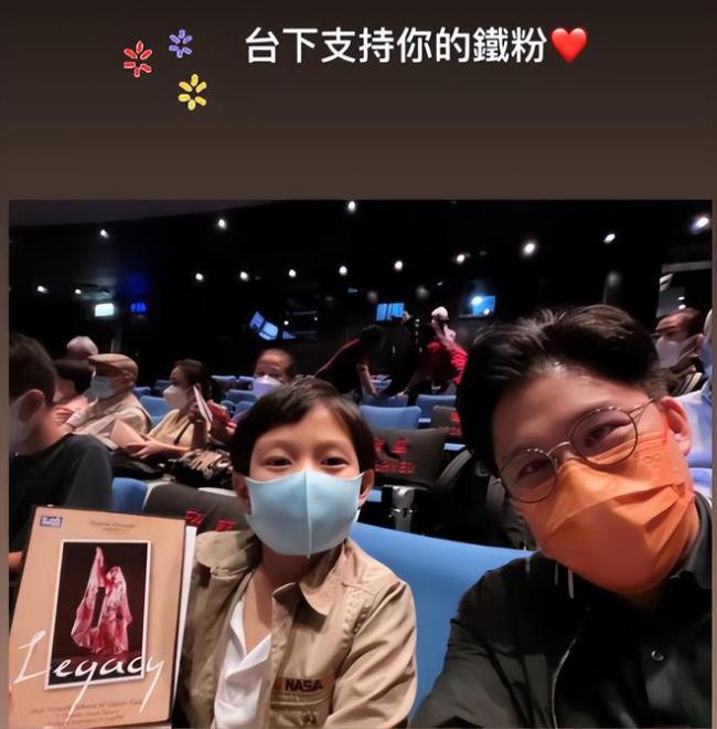 霍启刚鼓励郭晶晶做新尝试 称其和朋友有生意计划
