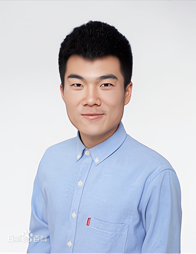 新晋网红董宇辉直播间哭了:我挺想前同事的