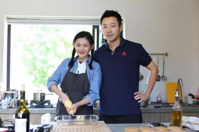 汪小菲直播落泪称想孩子 自曝大S就是不给见孩子们