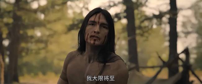 新片铁血战士疯狂猎杀却惨遭反噬 女主大尺度开杀
