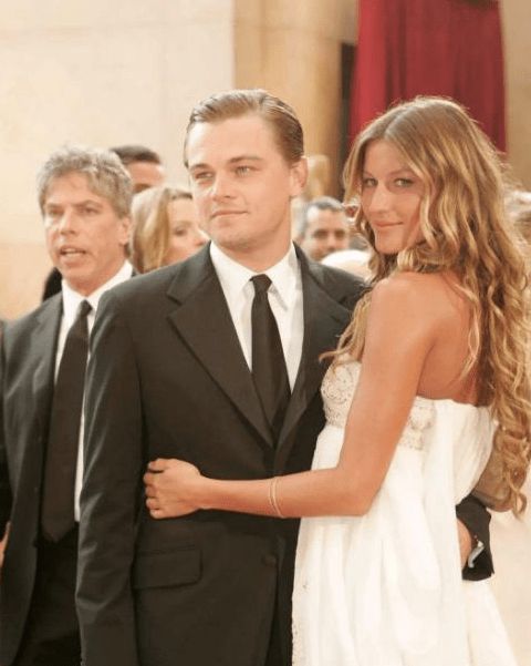 外媒曝小李子与22岁模特新恋情 女方拒绝谈论此事