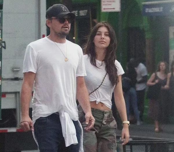 外媒曝小李子与22岁模特新恋情 女方拒绝谈论此事