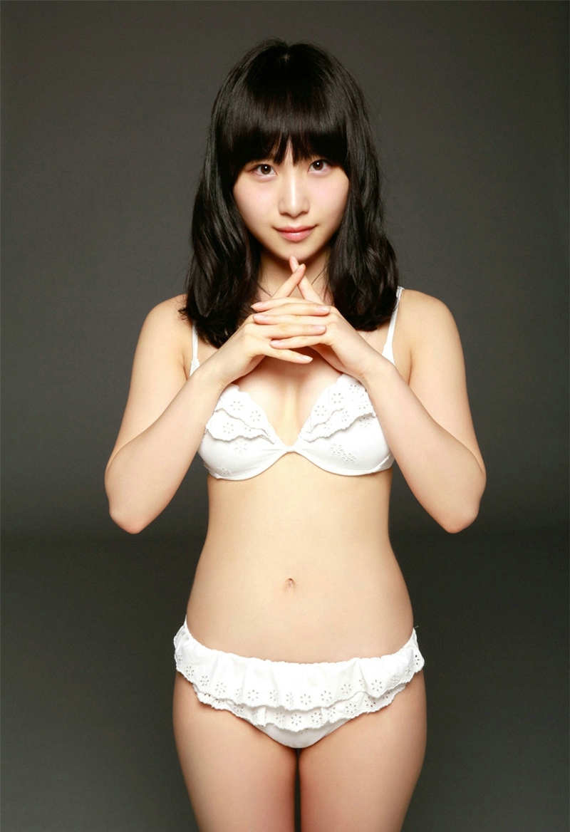 清新黑长直90后白皙美女内衣性感甜美动人