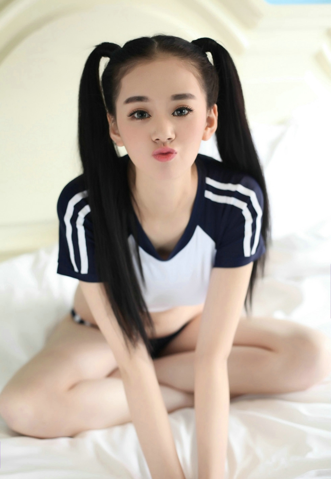 氧气美少女温馨baby清爽学生制服清新可人写真