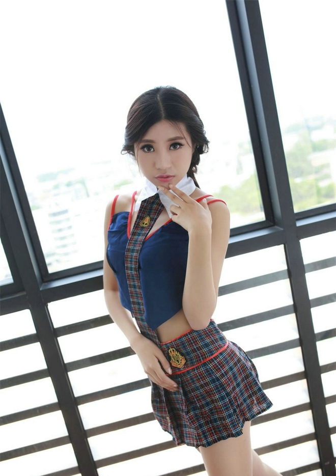 娇艳性感火辣绮里嘉ula情趣内衣诱惑妖娆私房写真