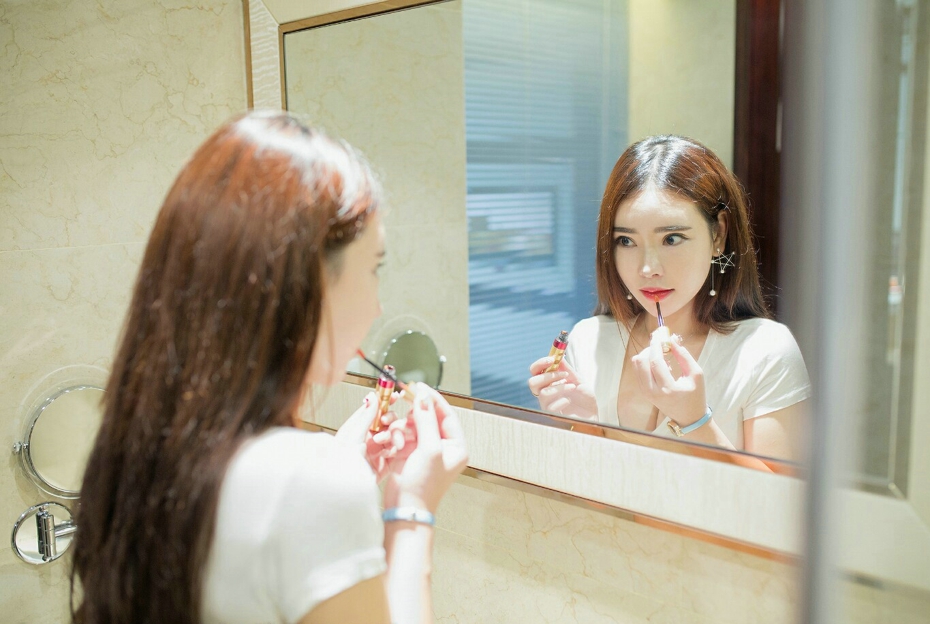 美女私房大胆情趣诱惑妩媚诱人写真