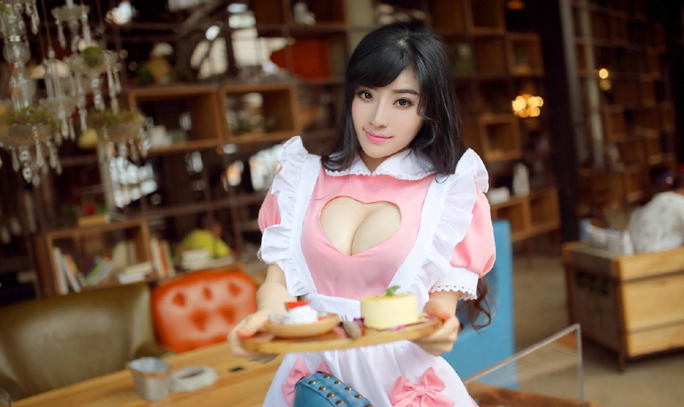 可爱女仆妹纸容容容Alice私房写真