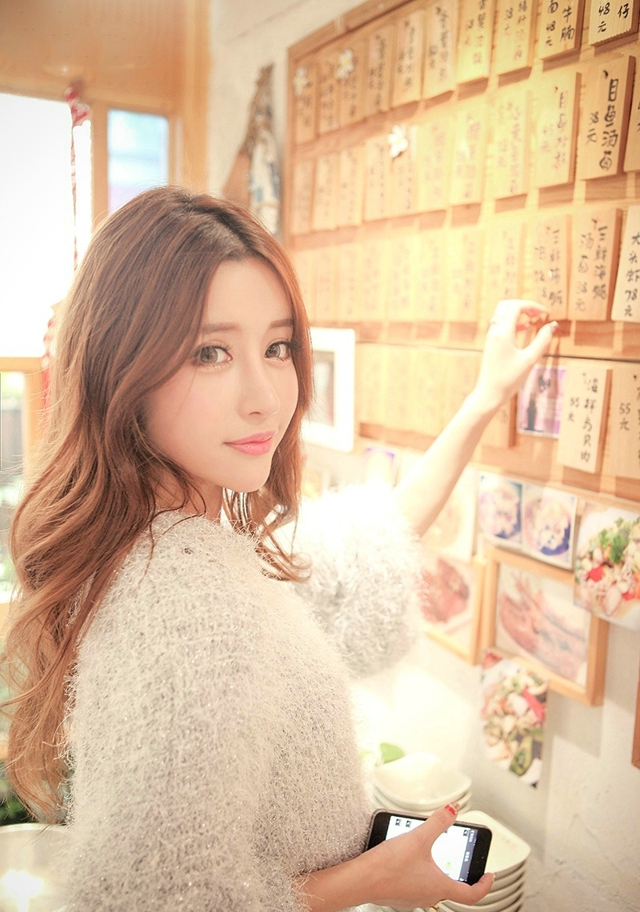 性感女神唯美花枝招展粉嫩动人诱惑
